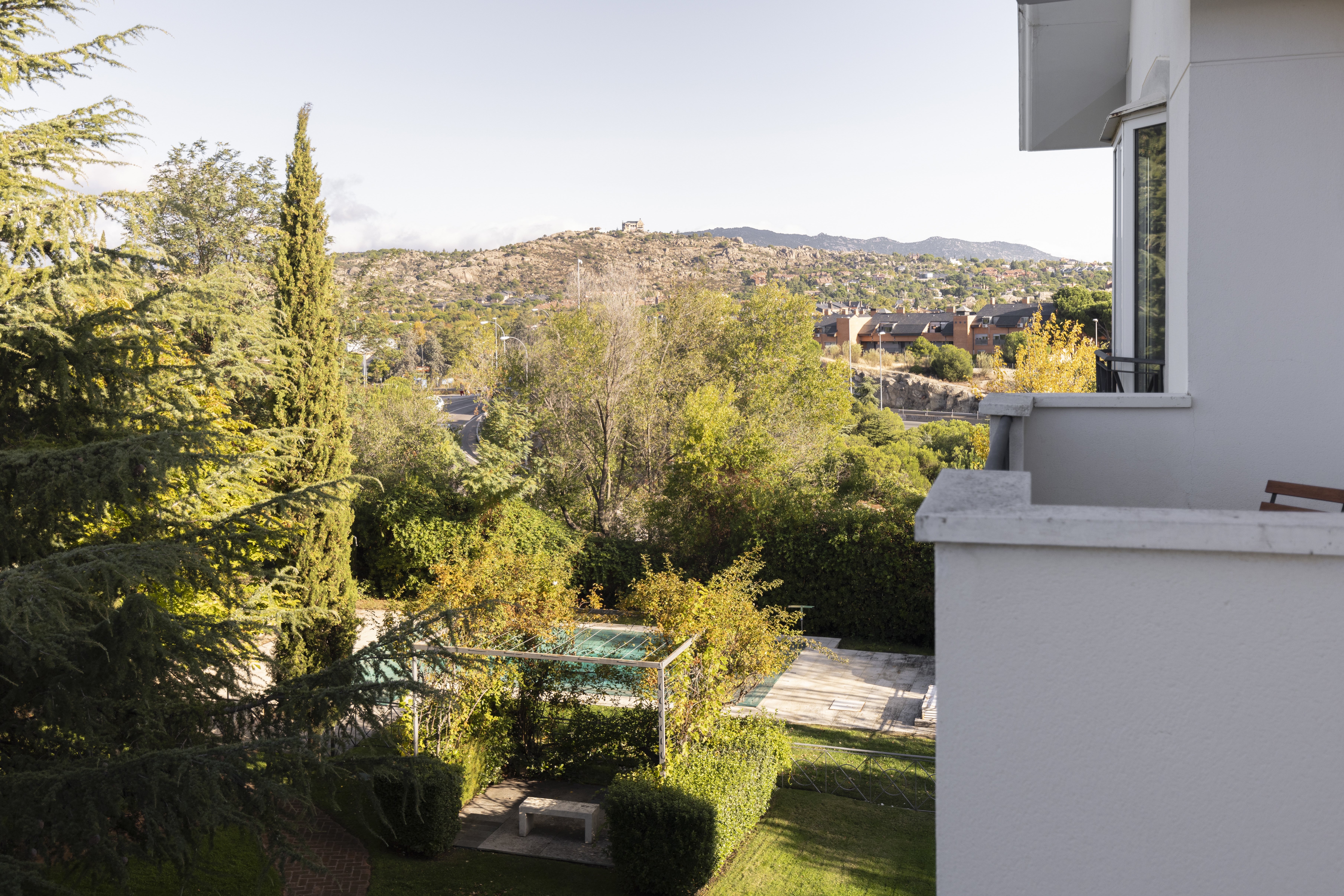HOTEL PAX TORRELODONES 55/59