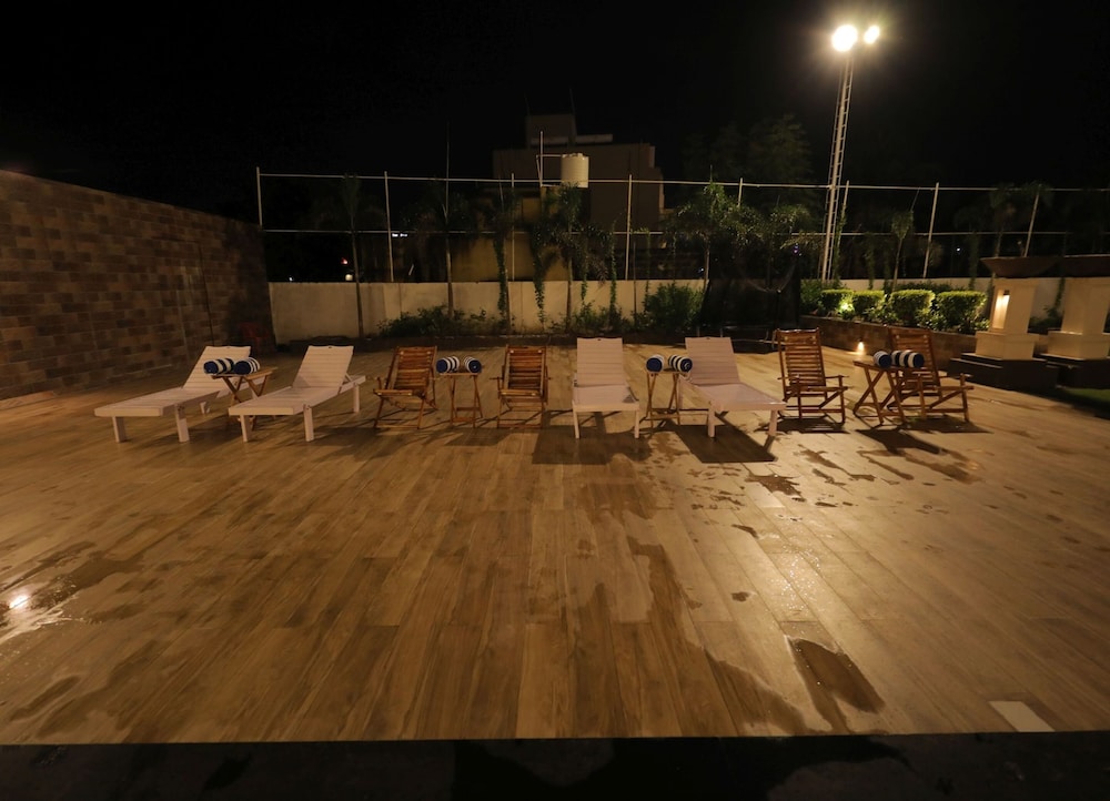Sarovar Portico Somnath 67/72