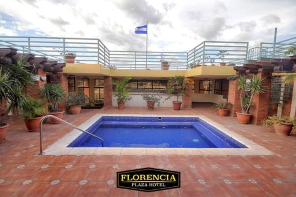 Florencia Plaza Hotel 3/41