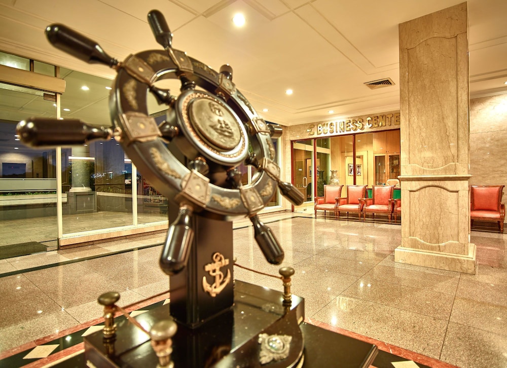 Aston Cimone Hotel & Convention Center 56/73