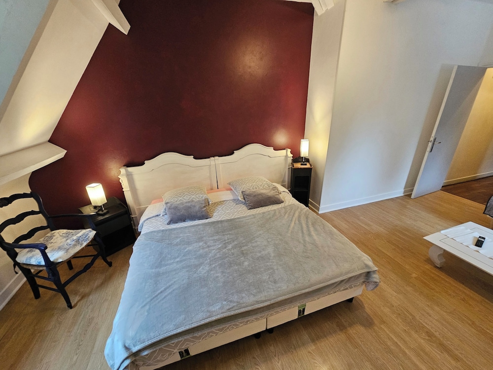 Chambres D'hôtes La Demeure Aux Pins 9/42