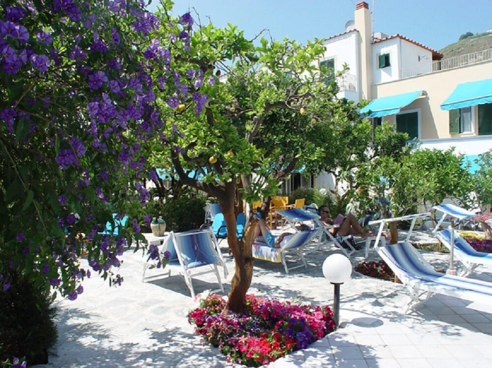 Hotel Villa Tre Sorelle 28/50