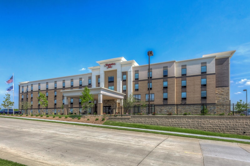 Hampton Inn St. Louis Wentzville MO 53/57