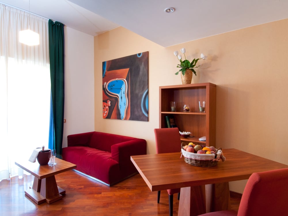 Regiohotel Manfredi 39/57