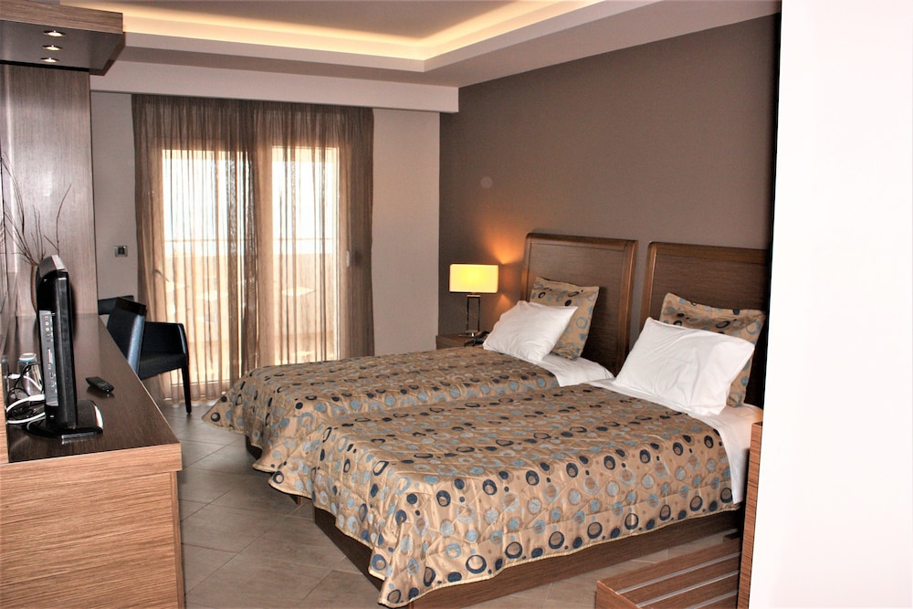 Cariatis Hotel 9/50