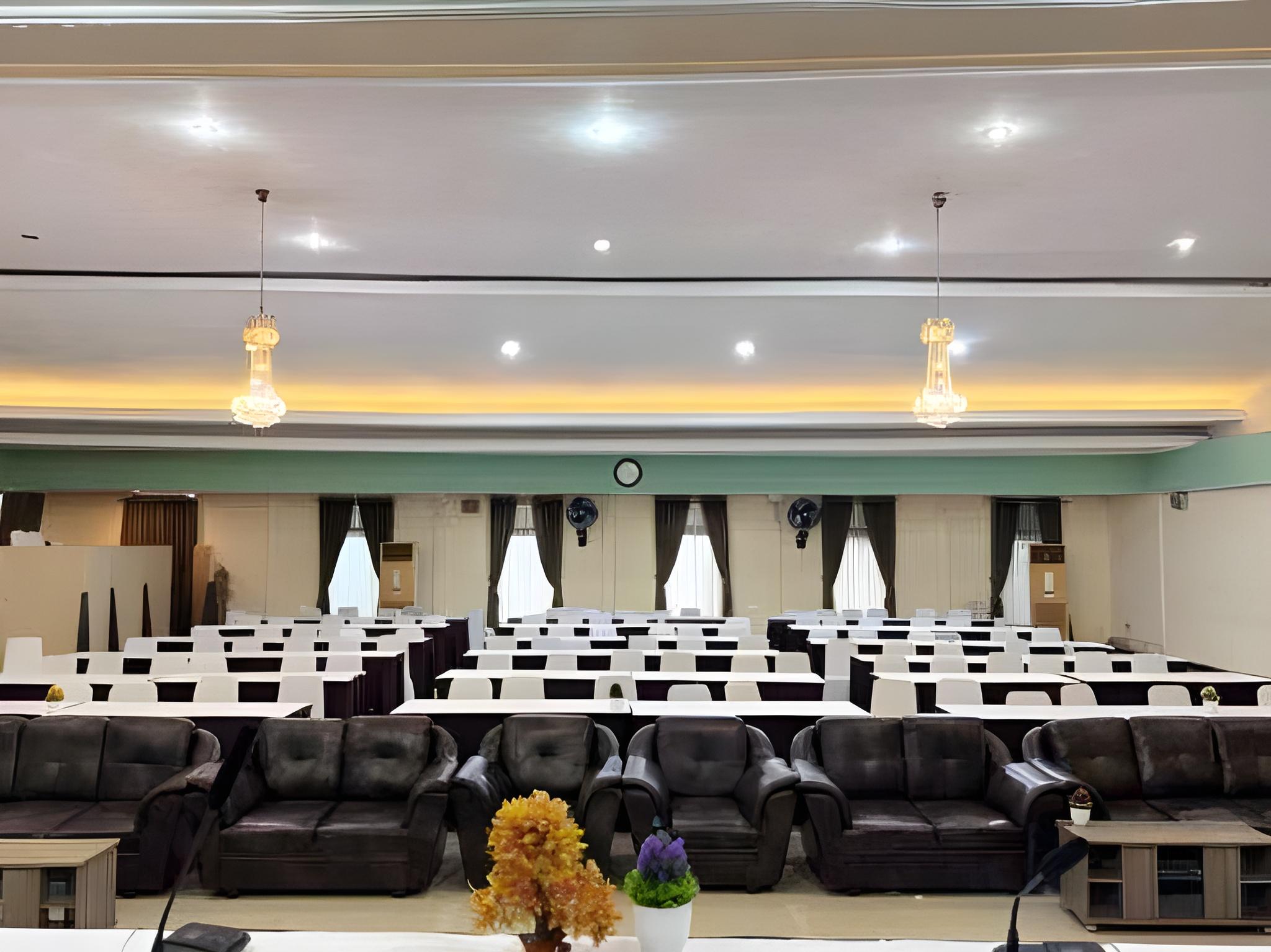 Grand Bydiel Hotel Cianjur 18/24