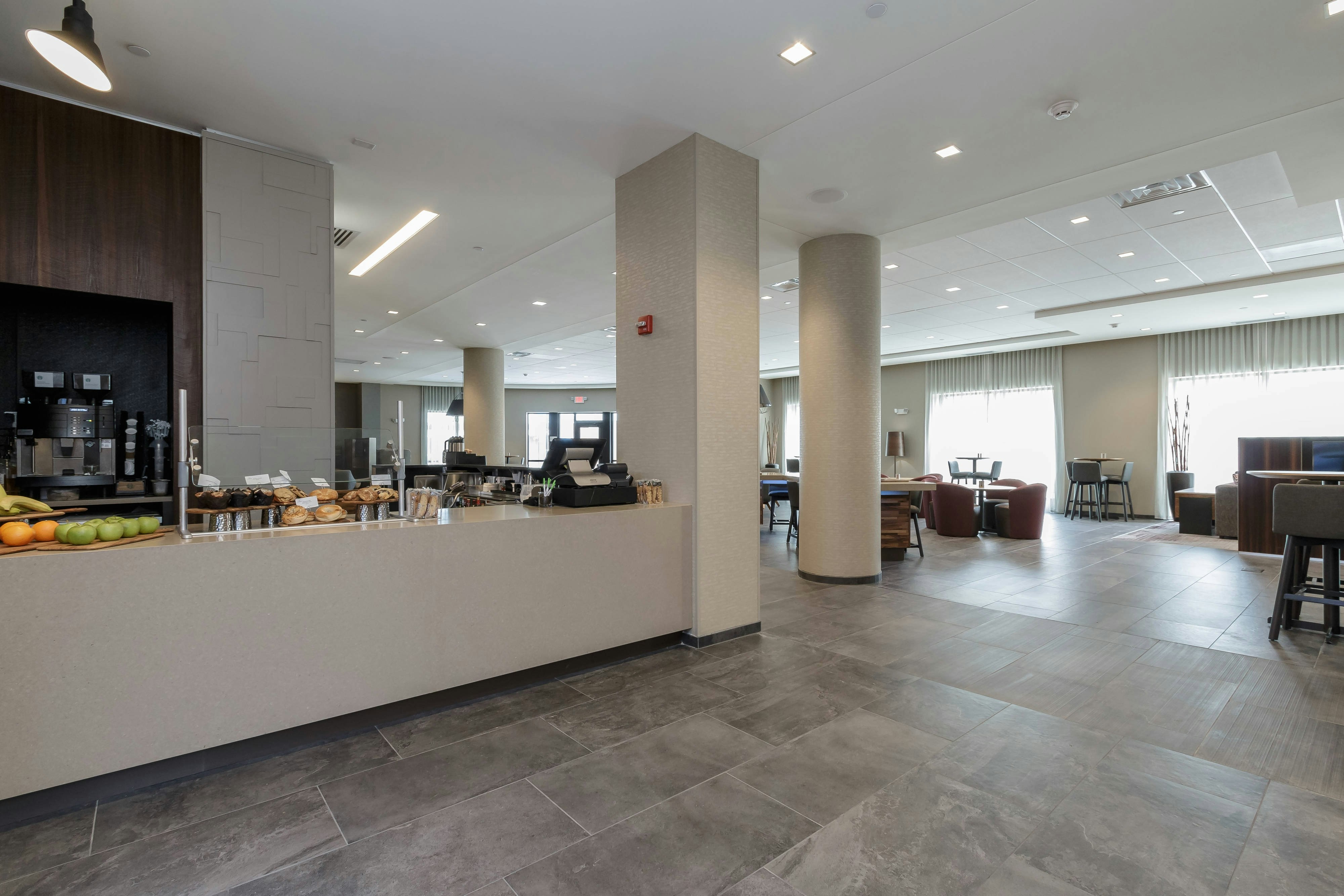 Courtyard By Marriott South Bend Downtown 9/52