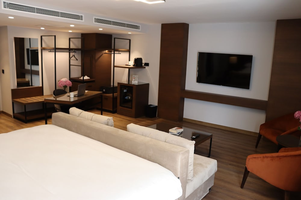 Riva Hotel Nisantasi 11/33