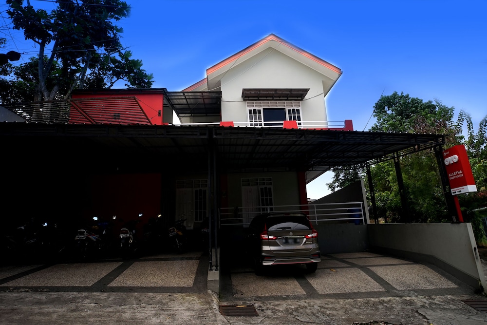 OYO 1007 Alletha Guest House 2 6/24