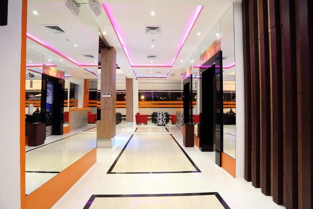 Miyana Hotel 7/59