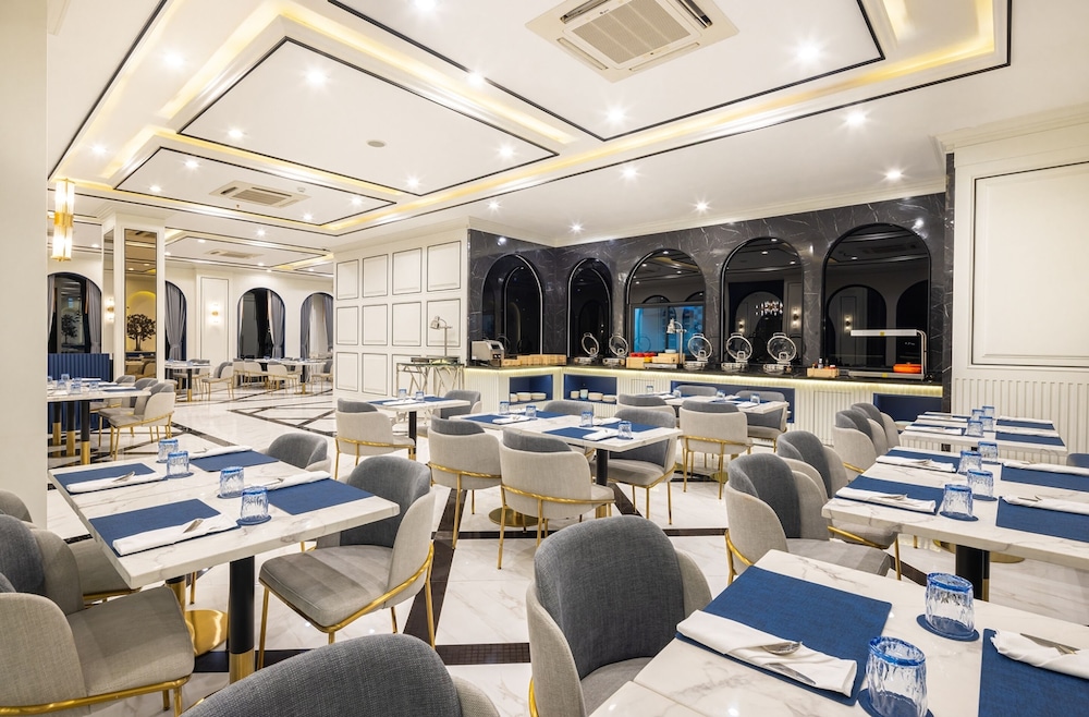 Eastin Hotel Vientiane 36/50