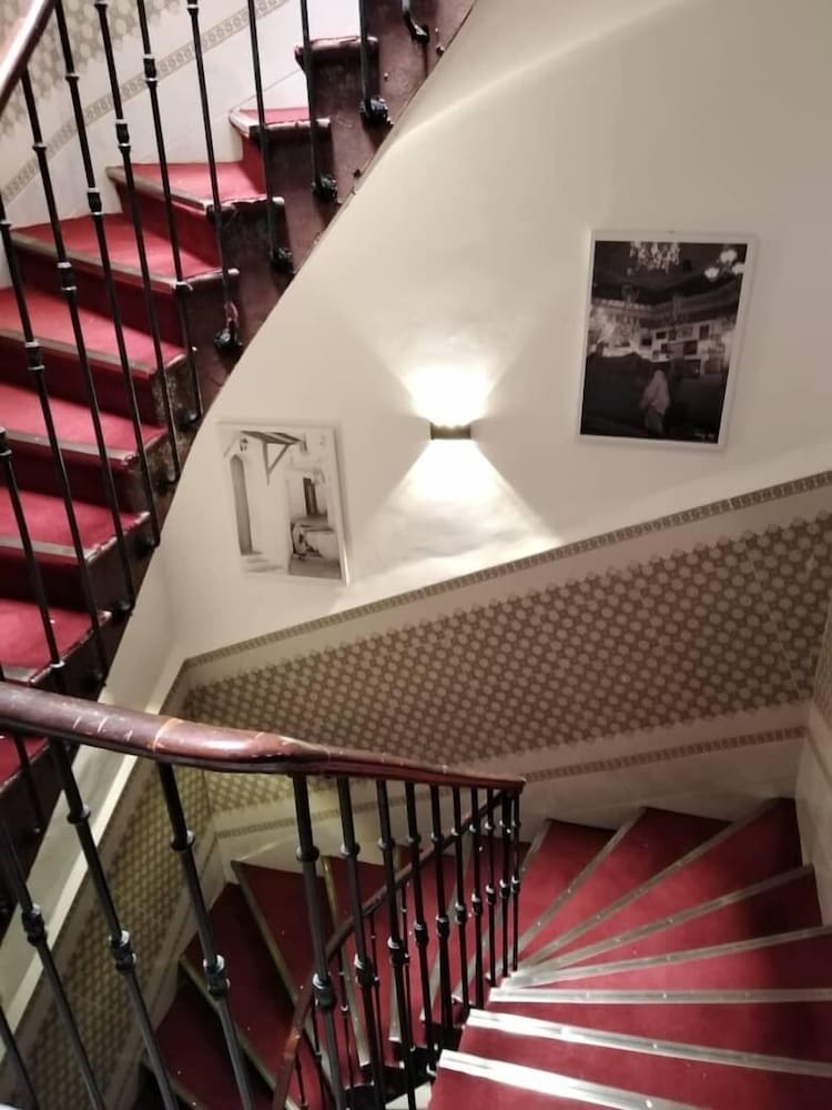Hotel de la Poste 27/31
