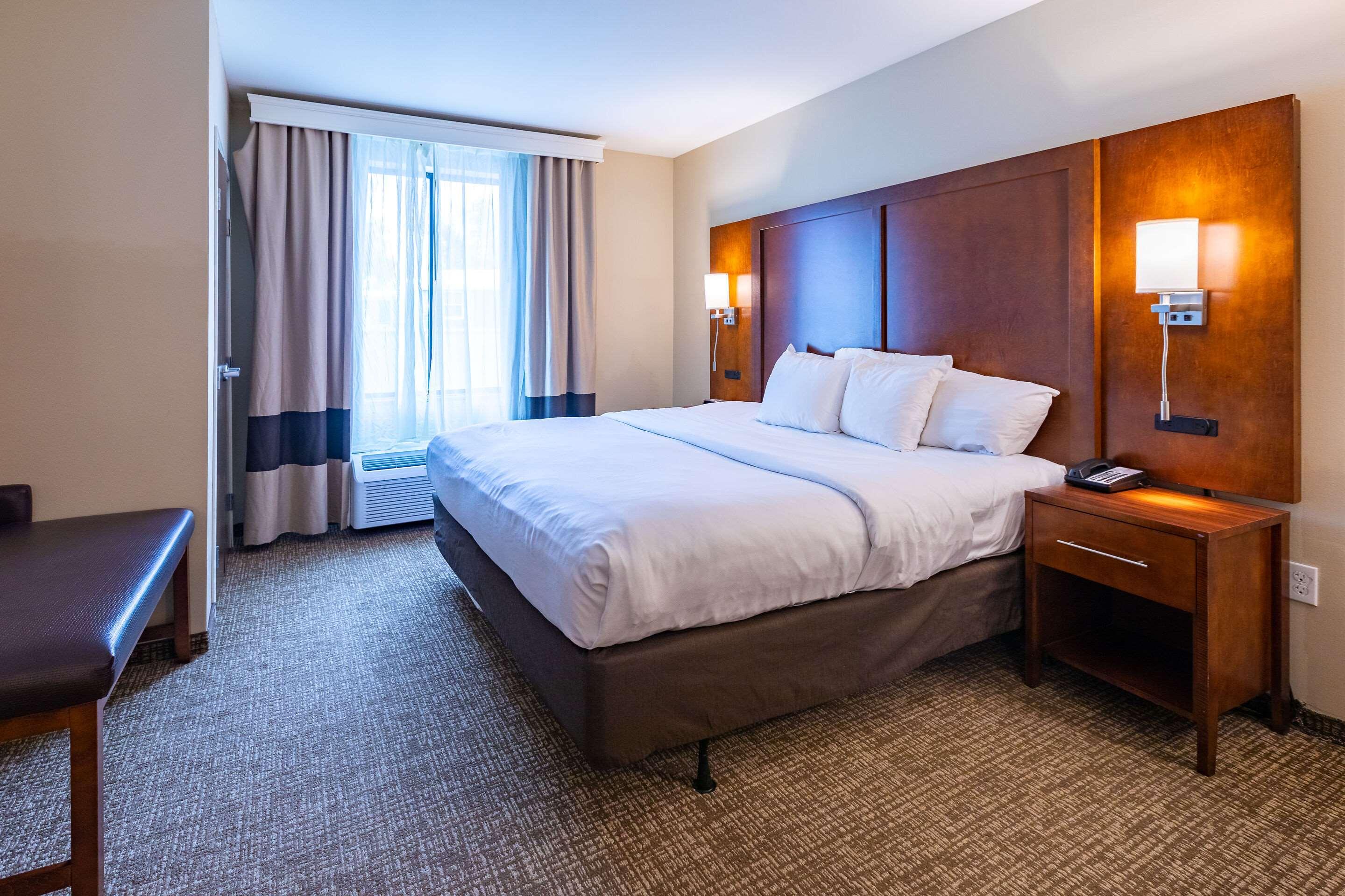 جناح، Comfort Suites Denver Near Anschutz Medical Campus 2/8