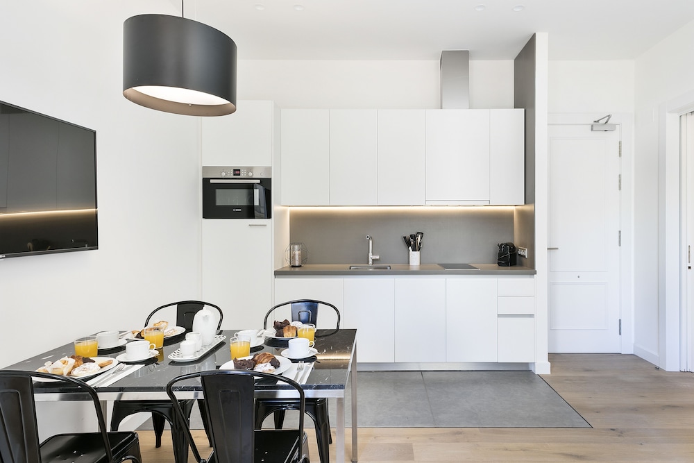 Murmuri Residence Mercader 53/70