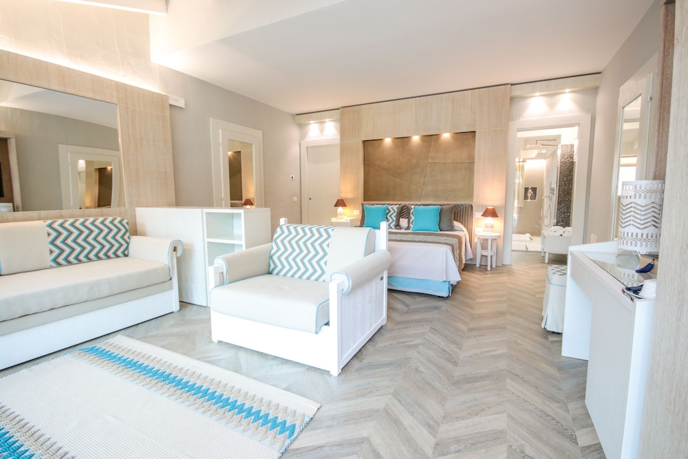 Eliantos Hotel 27/62