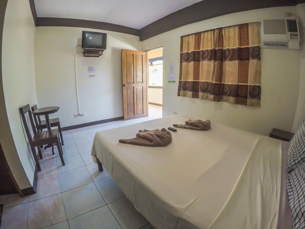 Remari Tourist Inn 32/56
