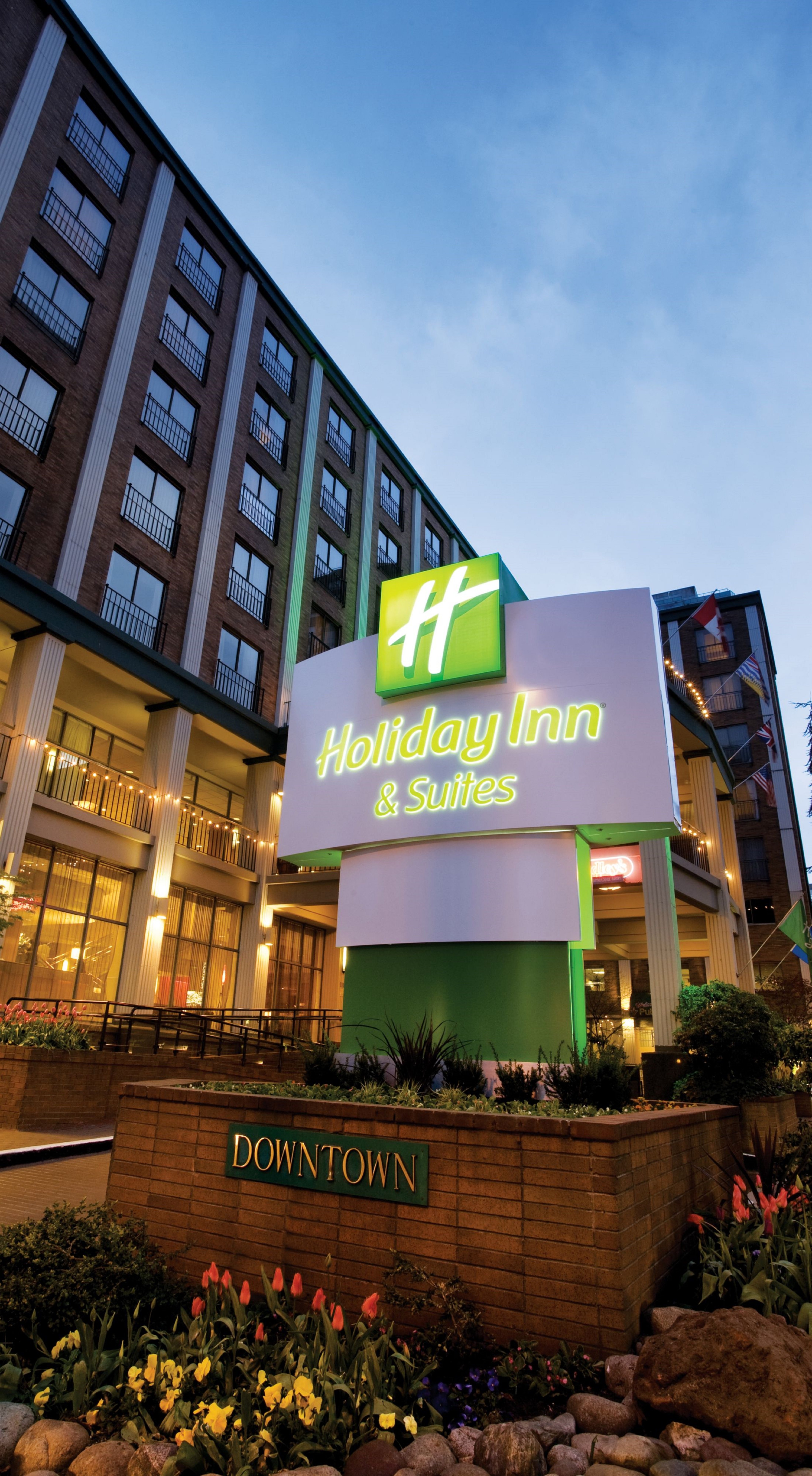 HOLIDAY INN HOTEL  AND SUITES VANCOUVER DOWNTOWN in VANCOUVER - BRITISH COLUMBIA