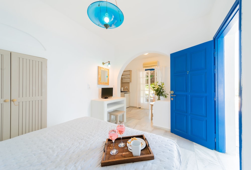 Antonina Hotel Apartments 19/50