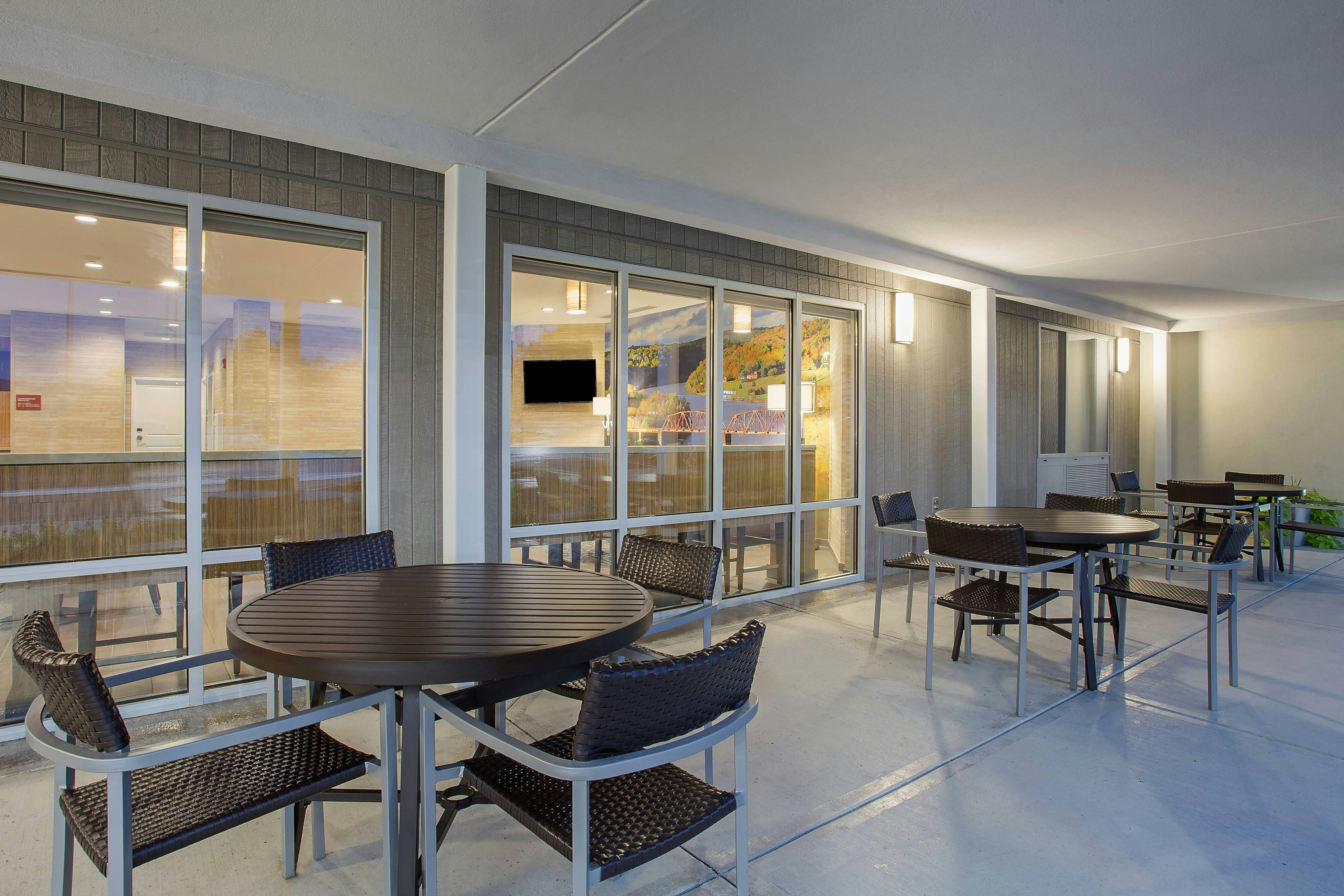 TownePlace Suites by Marriott Knoxville Oak Ridge 37/51