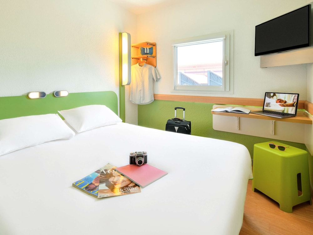 Ibis Budget Clermont Ferrand Sud Aubiere 8/63