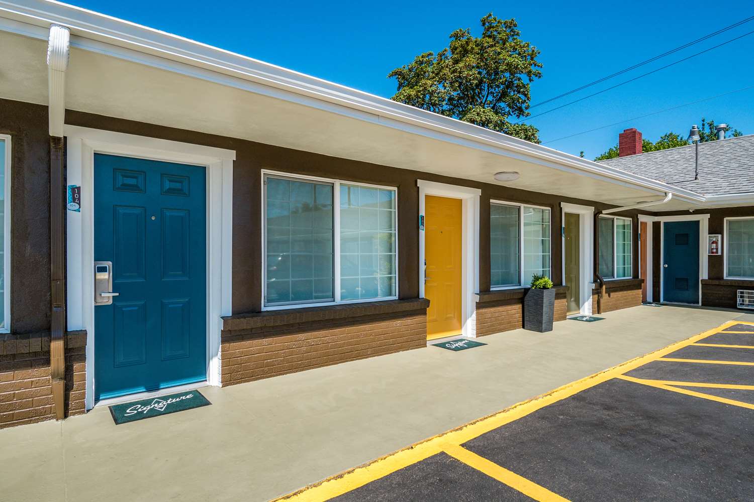 Signature Inn Eugene 45/46