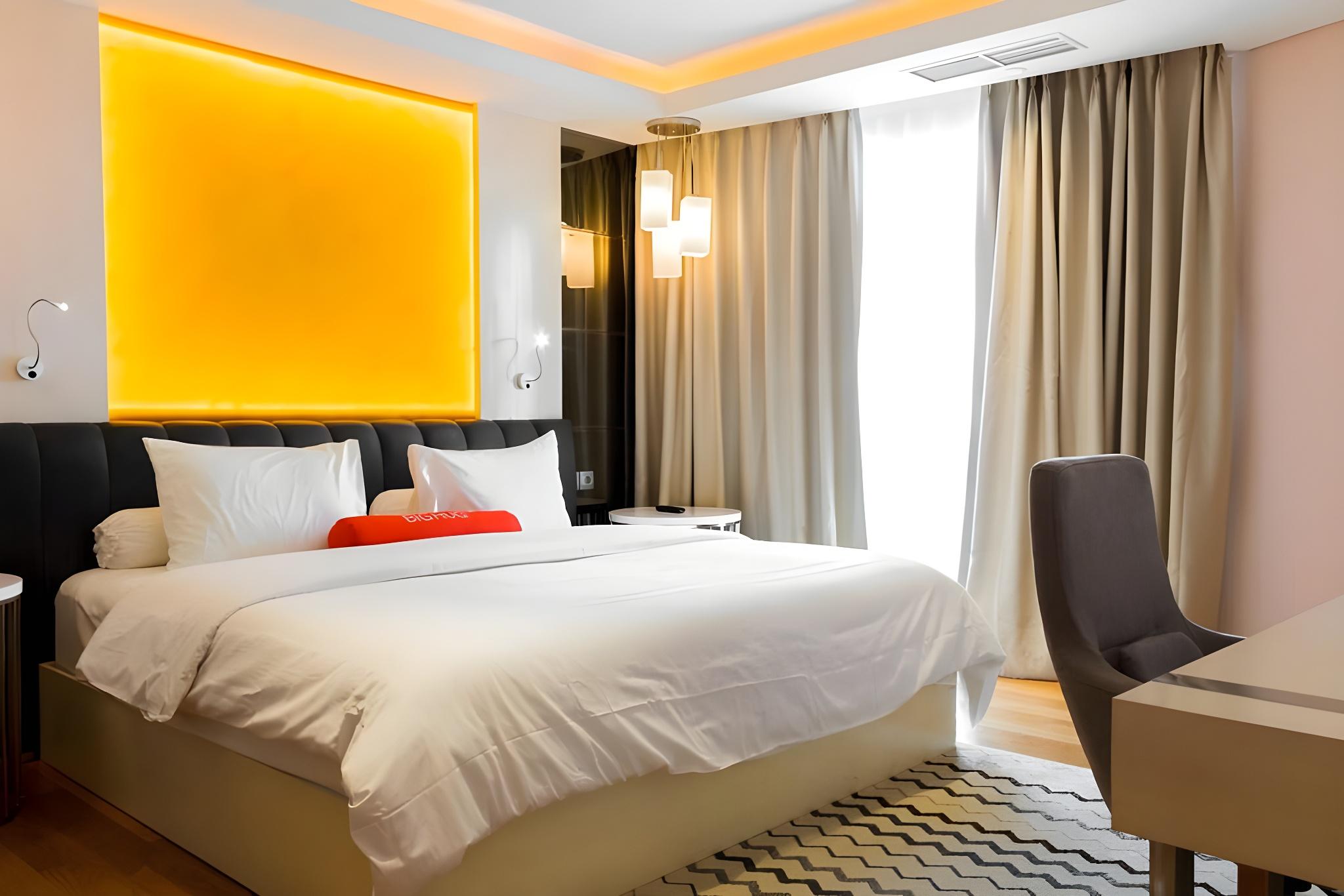 Harris Suite