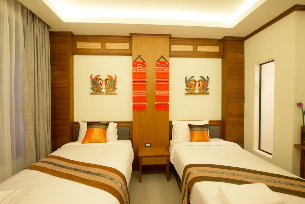 Lee Chiang Hotel 32/55