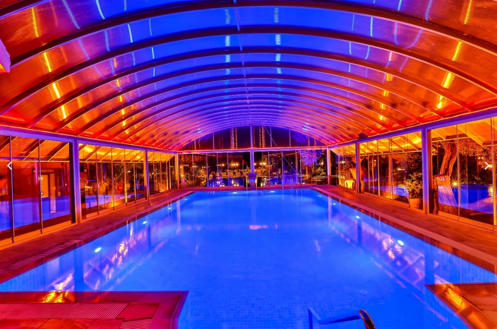 Club Gultur Otel 15/27