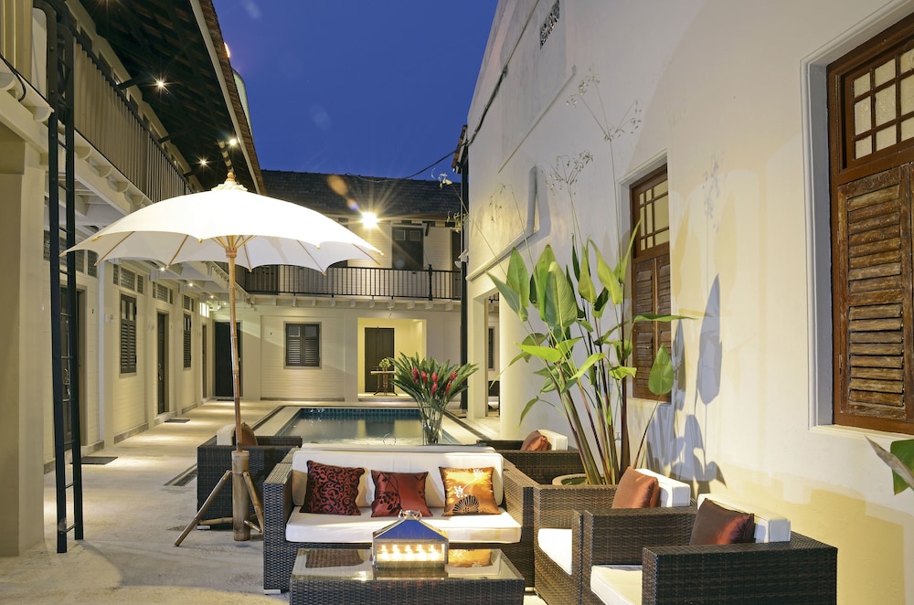 NOORDIN MEWS 52/69