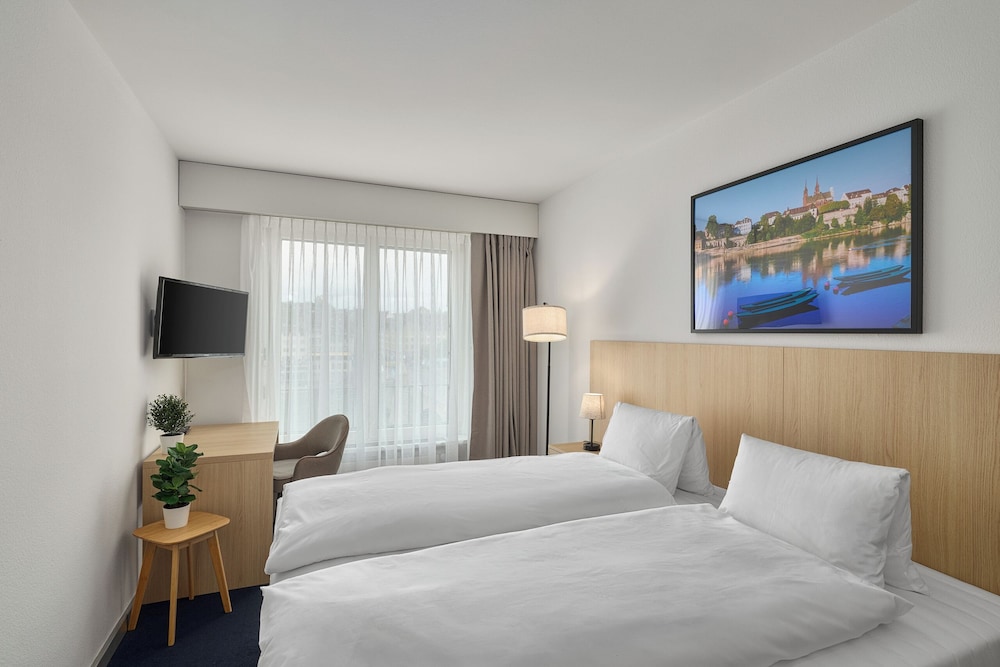 River, Double Bed