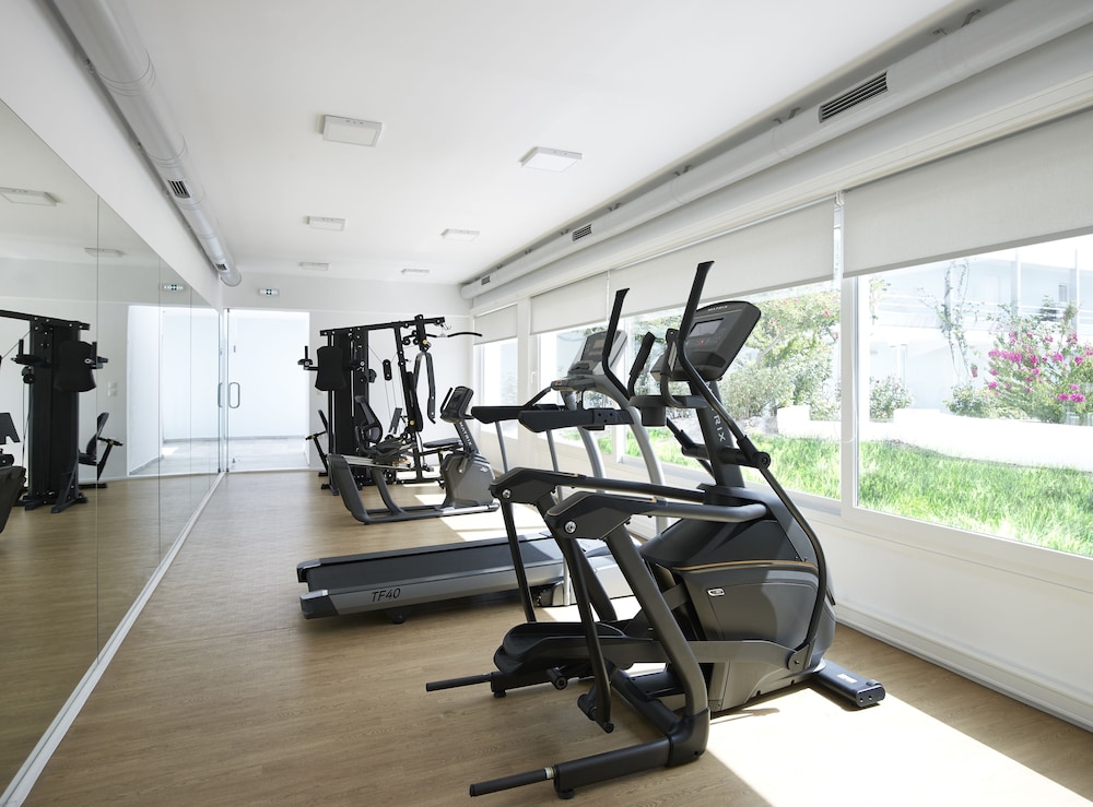 Kouros Seasight Hotel 7/16