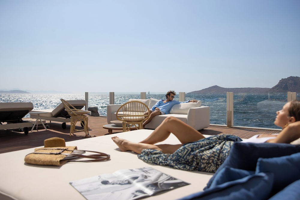 Yalikavak Marina Hotel by Social Living Collection 55/65