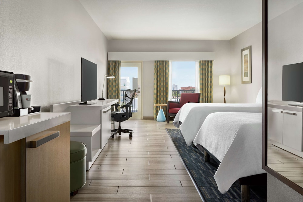 Hilton Garden Inn South Padre Island 30/76