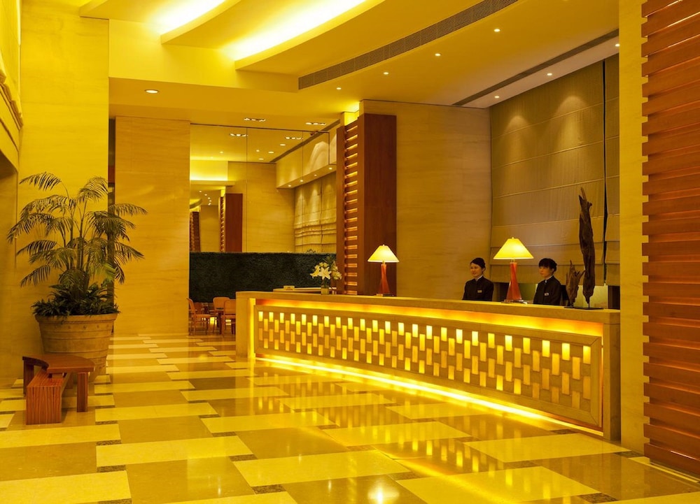Rambler Garden Hotel 6/40