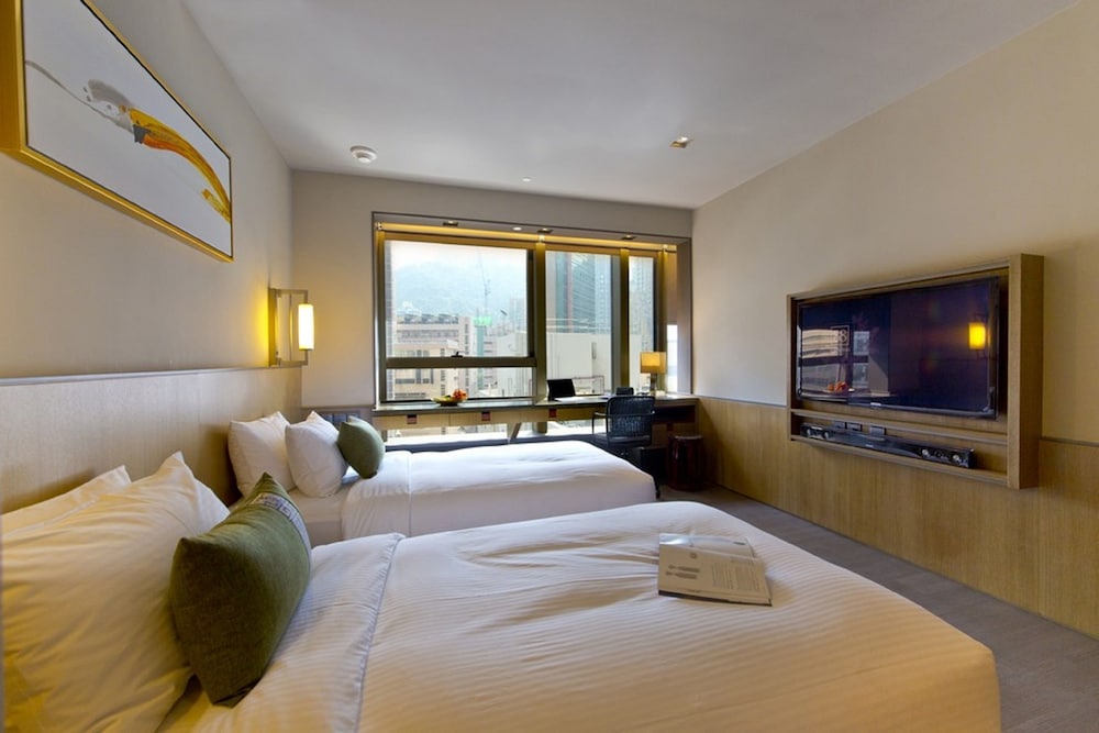 DELUXE, TWIN BEDS