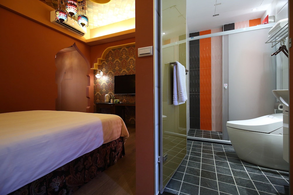 Buckingham Palace B&B 35/56