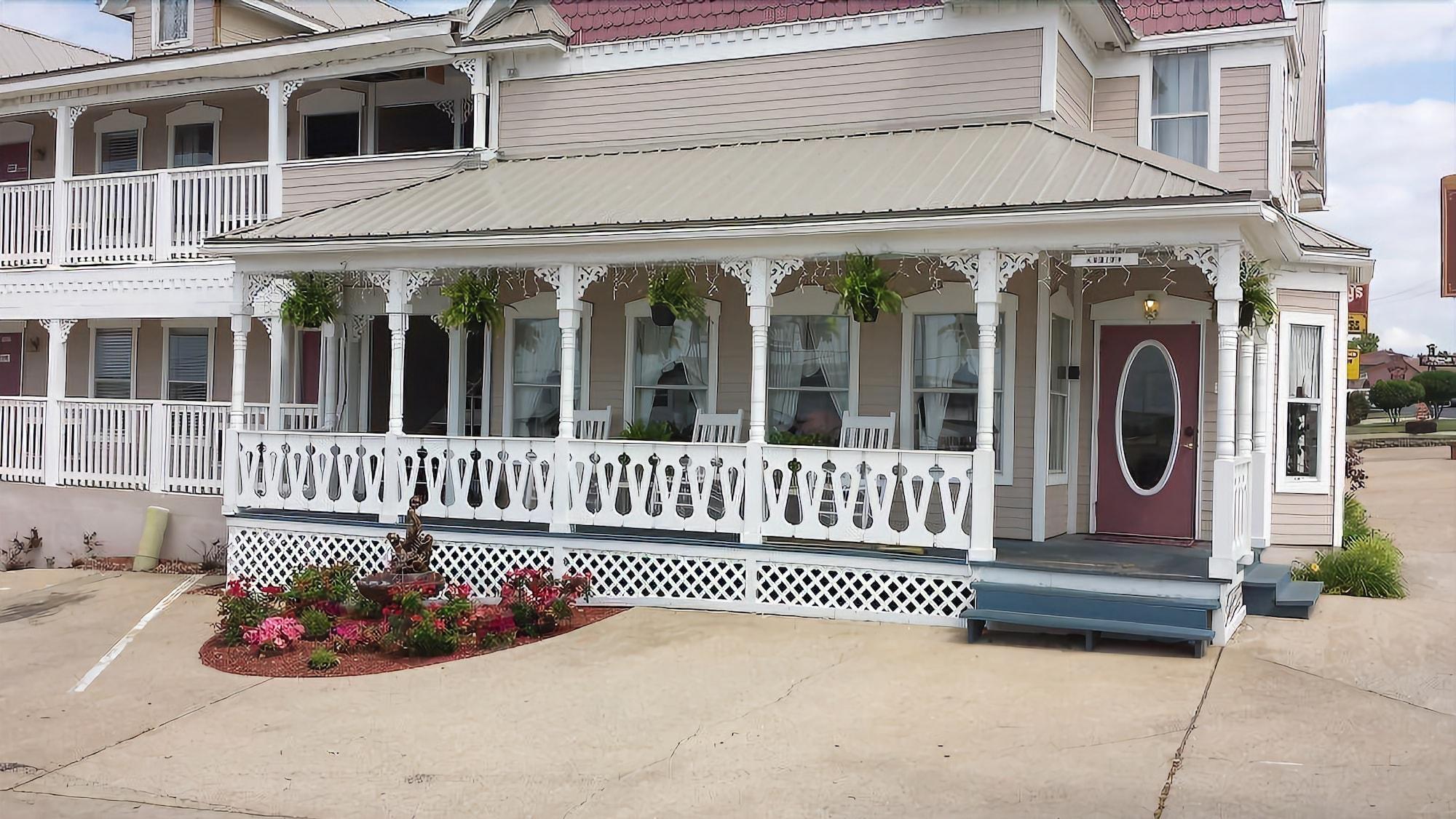 Victorian Inn 3/26