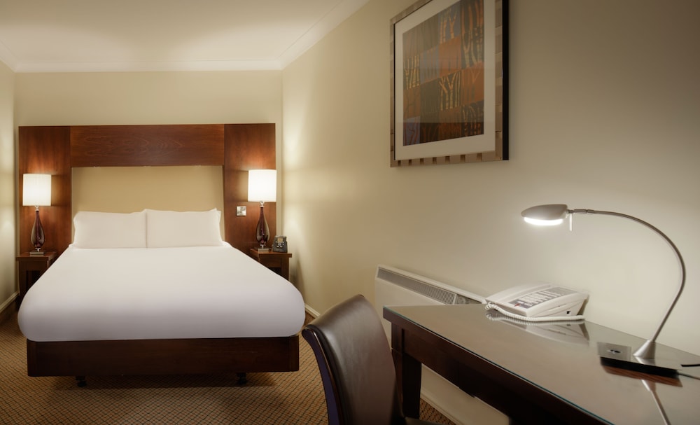 DoubleTree by Hilton Belfast Templepatrick Golf & Country Club 18/76