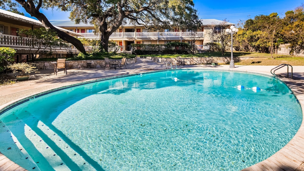 Best Western Sunday House Inn 1/30