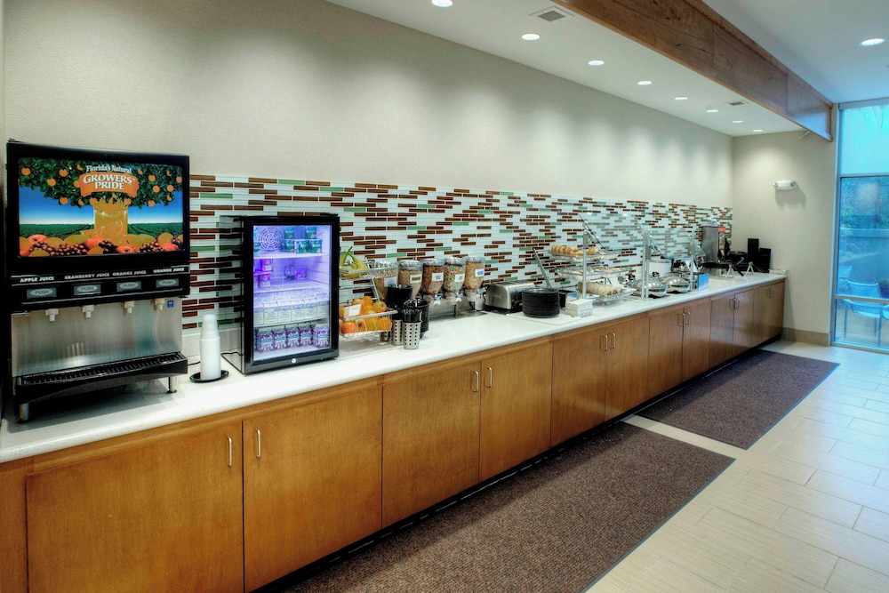 SpringHill Suites by Marriott Lake Charles 7/50