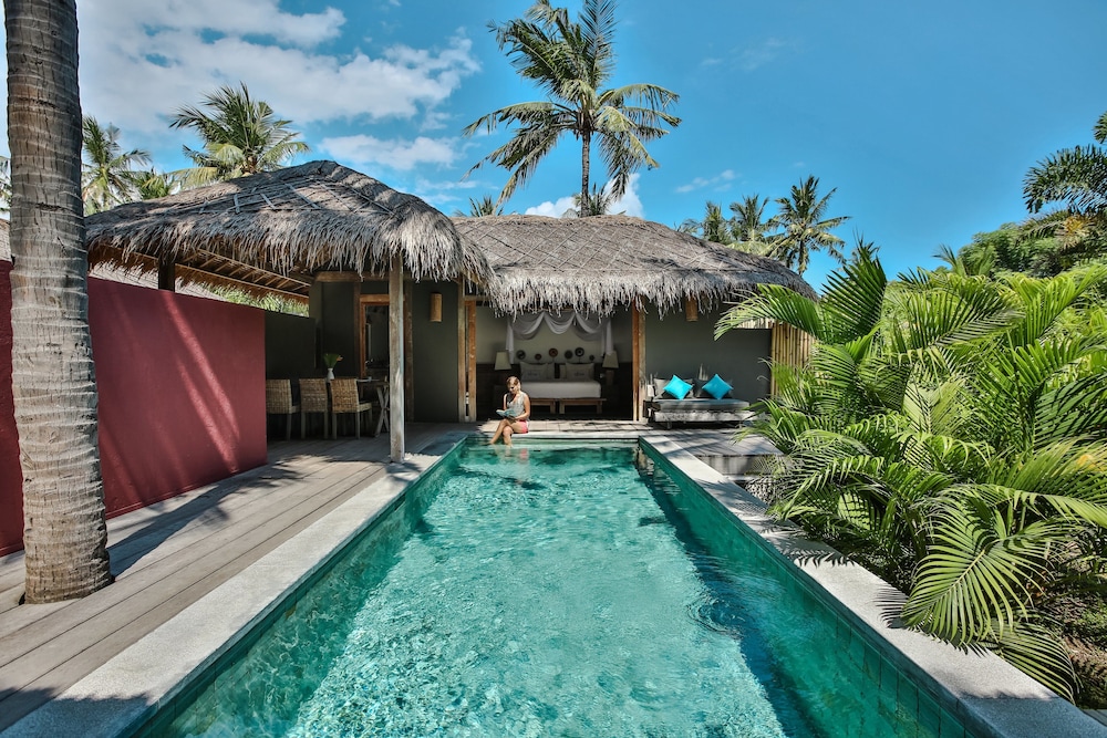 Slow Private Pool Villas 33/40