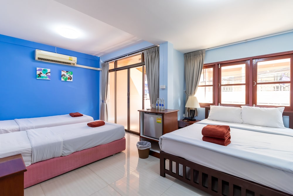 THIPURAI BEACH HOTEL ANNEX 19/67