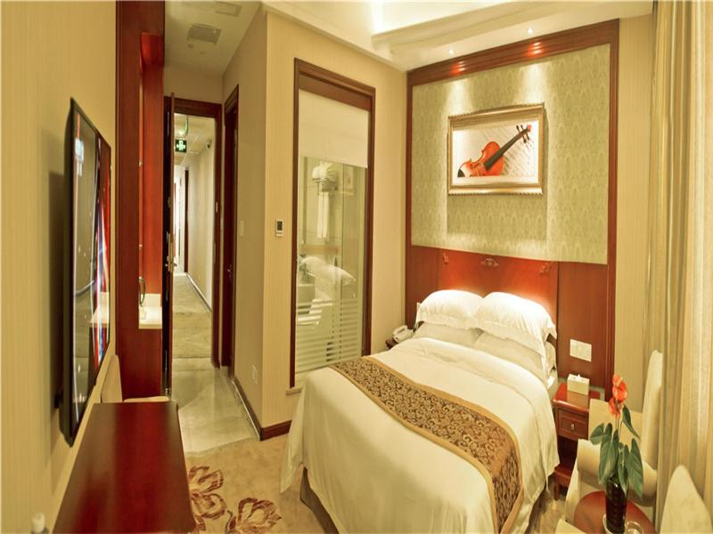 Vienna Classic Hotel (Shanghai Jinshan Zhangyan Industrial Park Zhongqiao College) 20/23