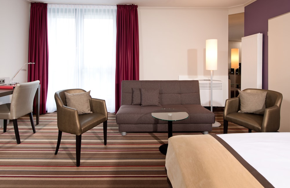 Leonardo Hotel Hannover Airport 33/54