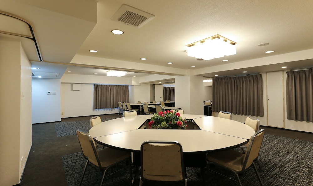 Kawasaki Hotel Park 48/56