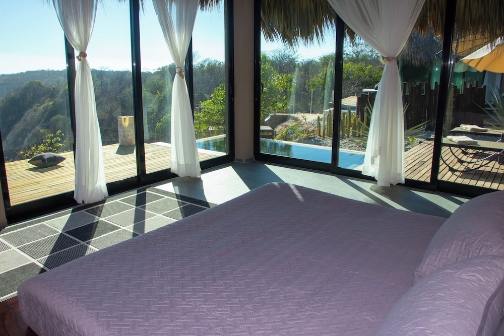 Amore Villas 20/50
