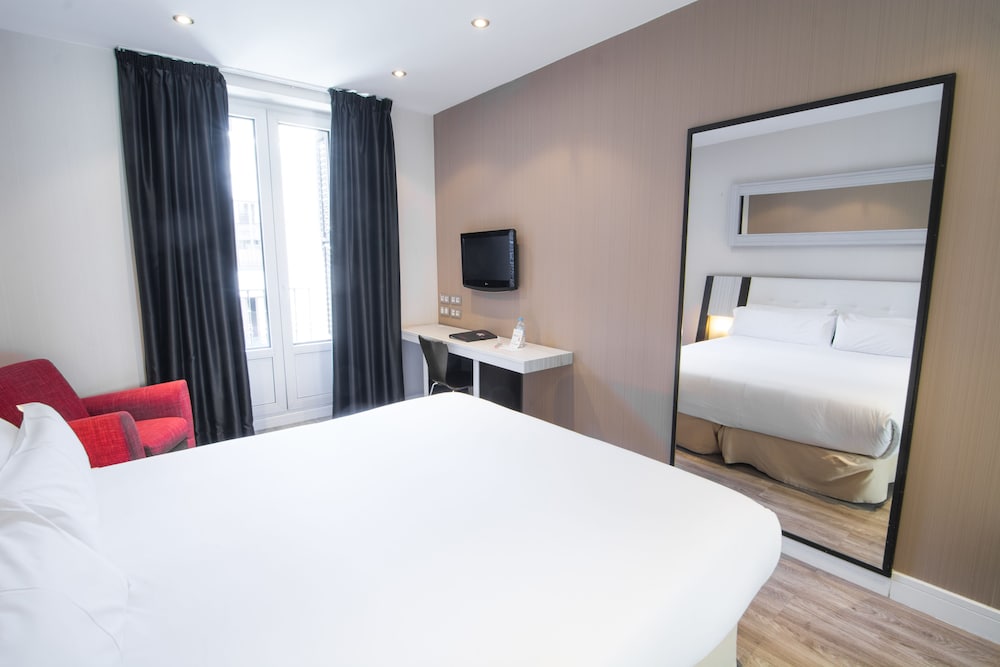 STANDARD, DOUBLE BED