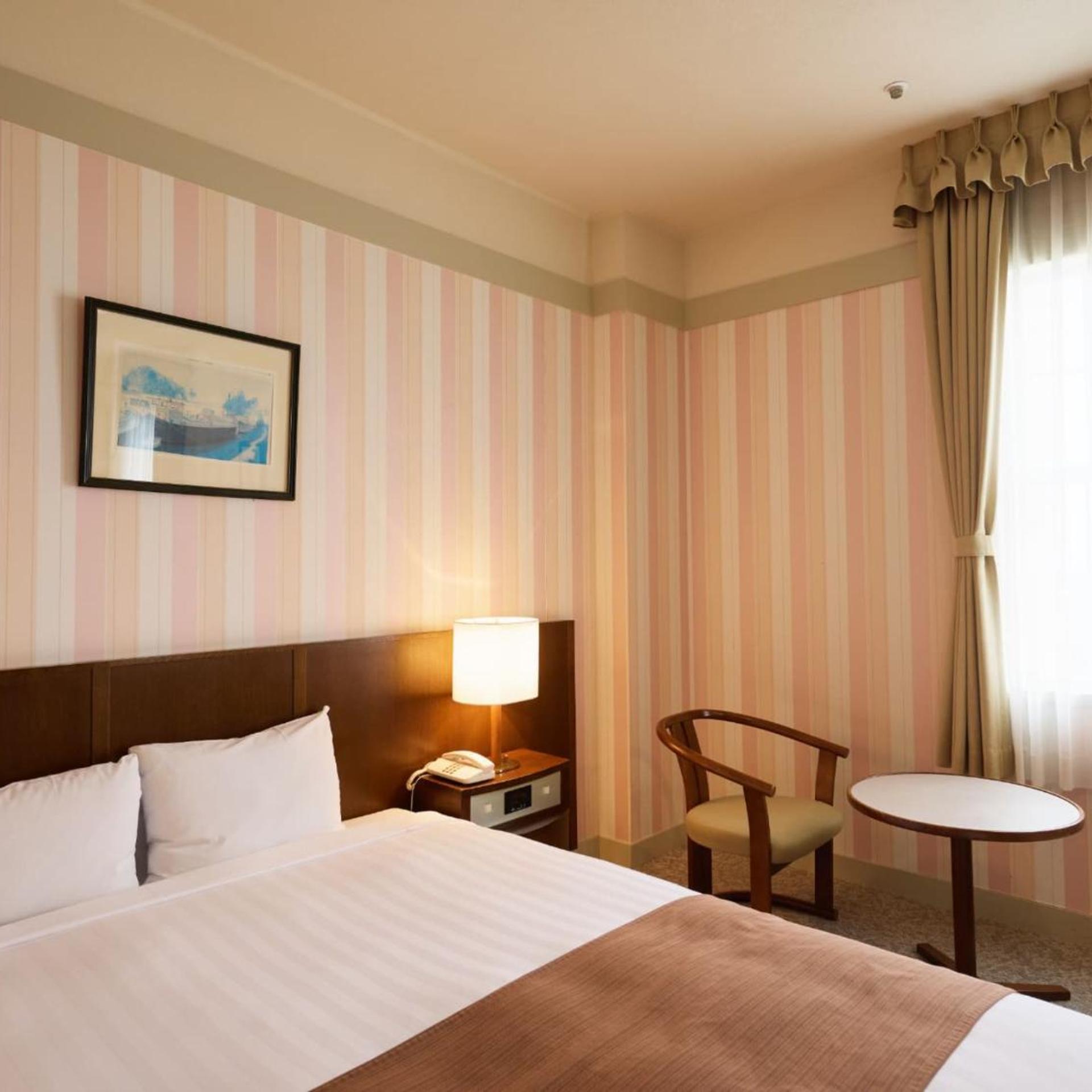 Room, Double Bed