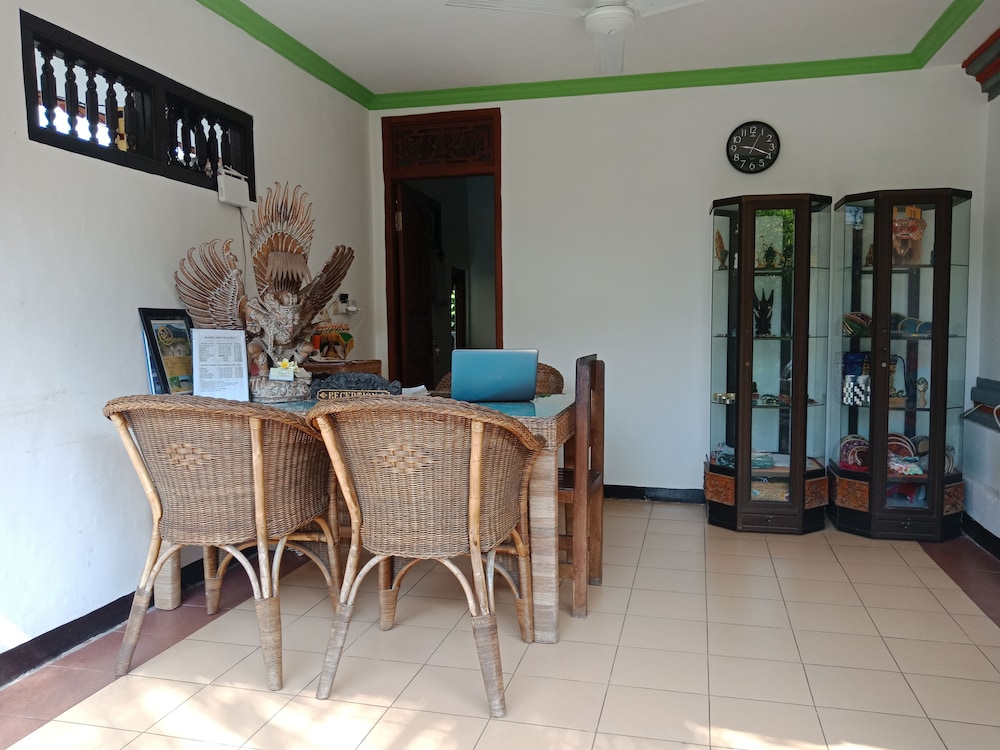 Argasoka Bungalows 67/77