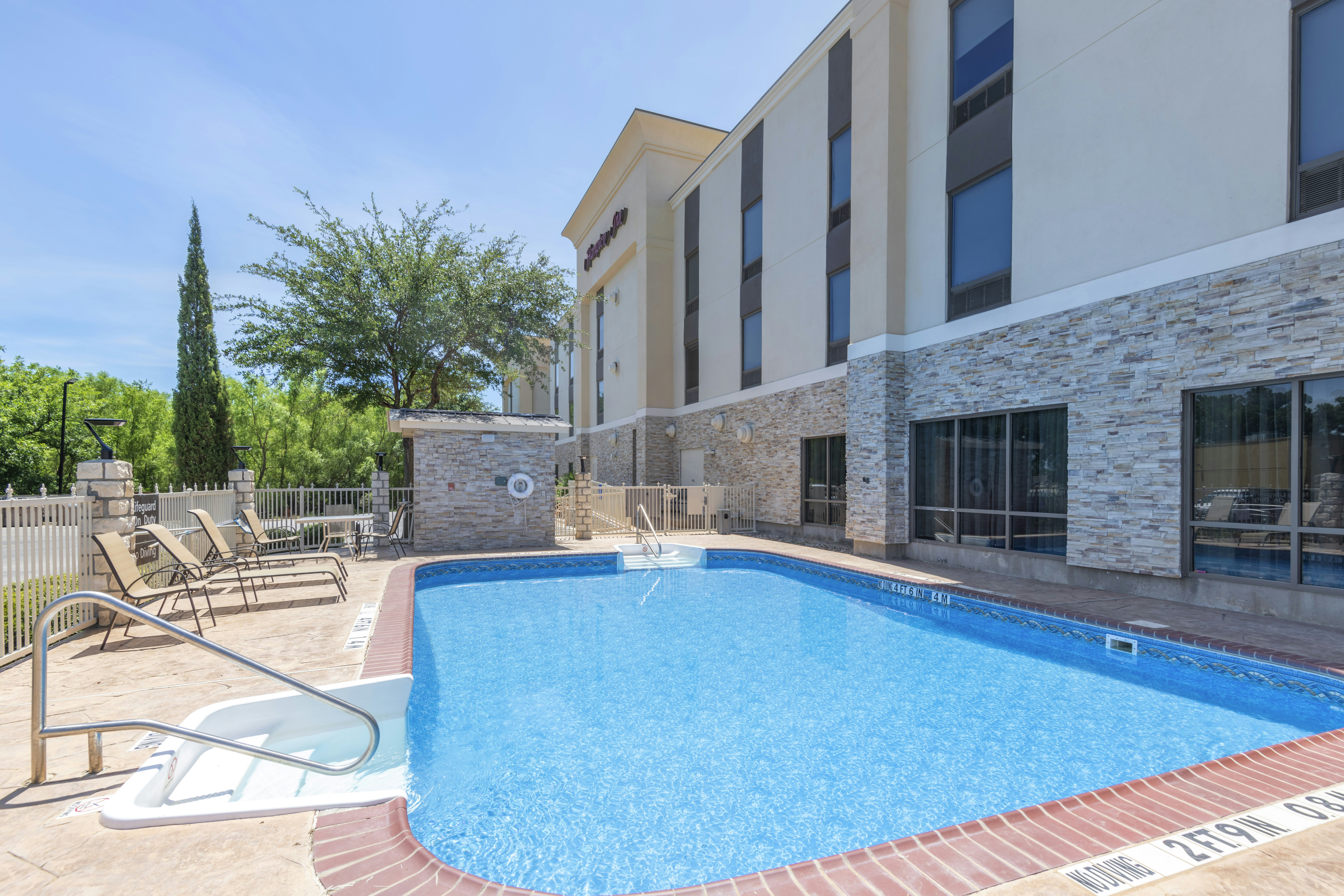 Hampton Inn Brownwood 20/42
